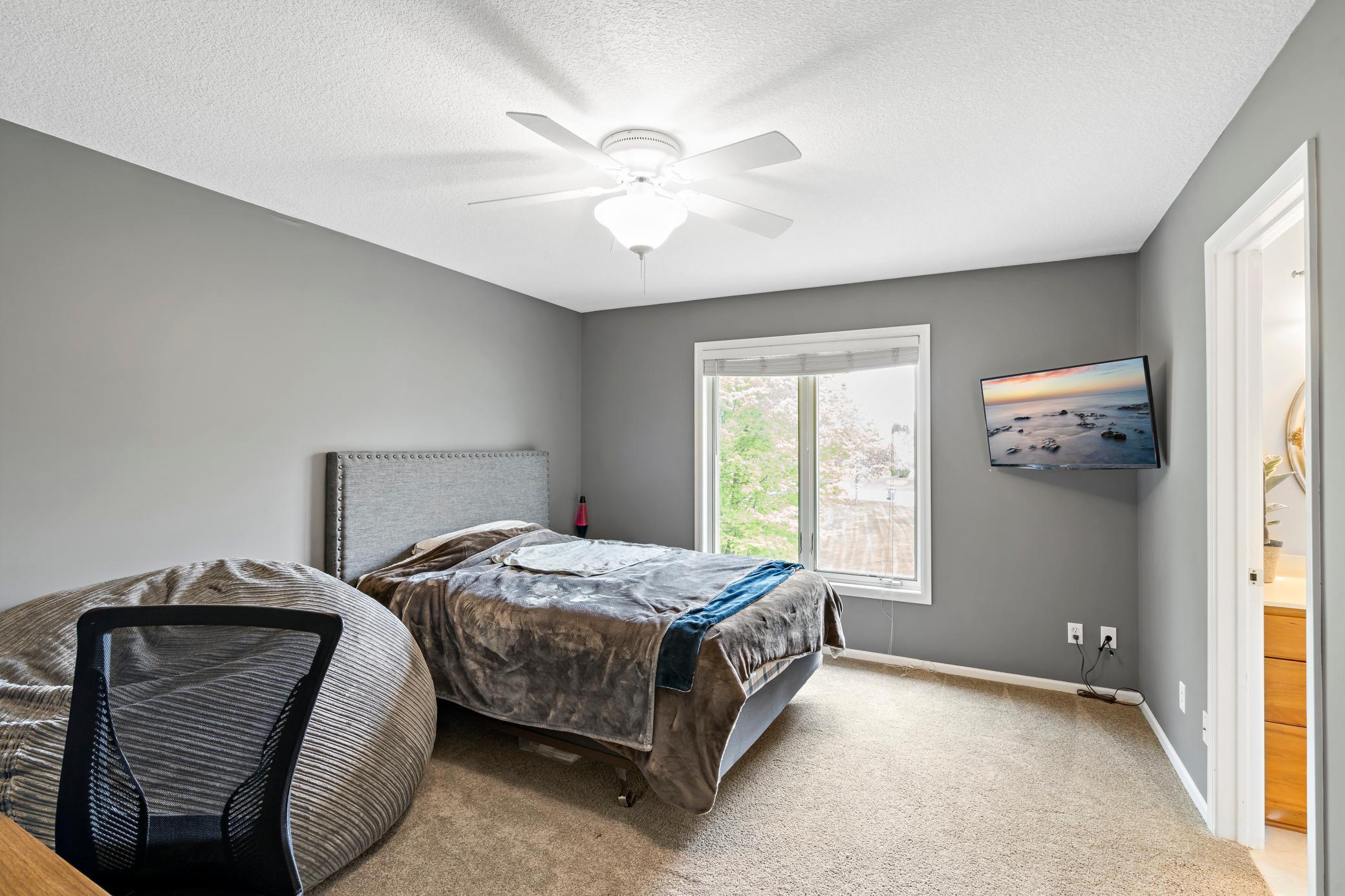 975 Weston Ridge Parkway Chaska, MN 55318 - Photo 26 of 43