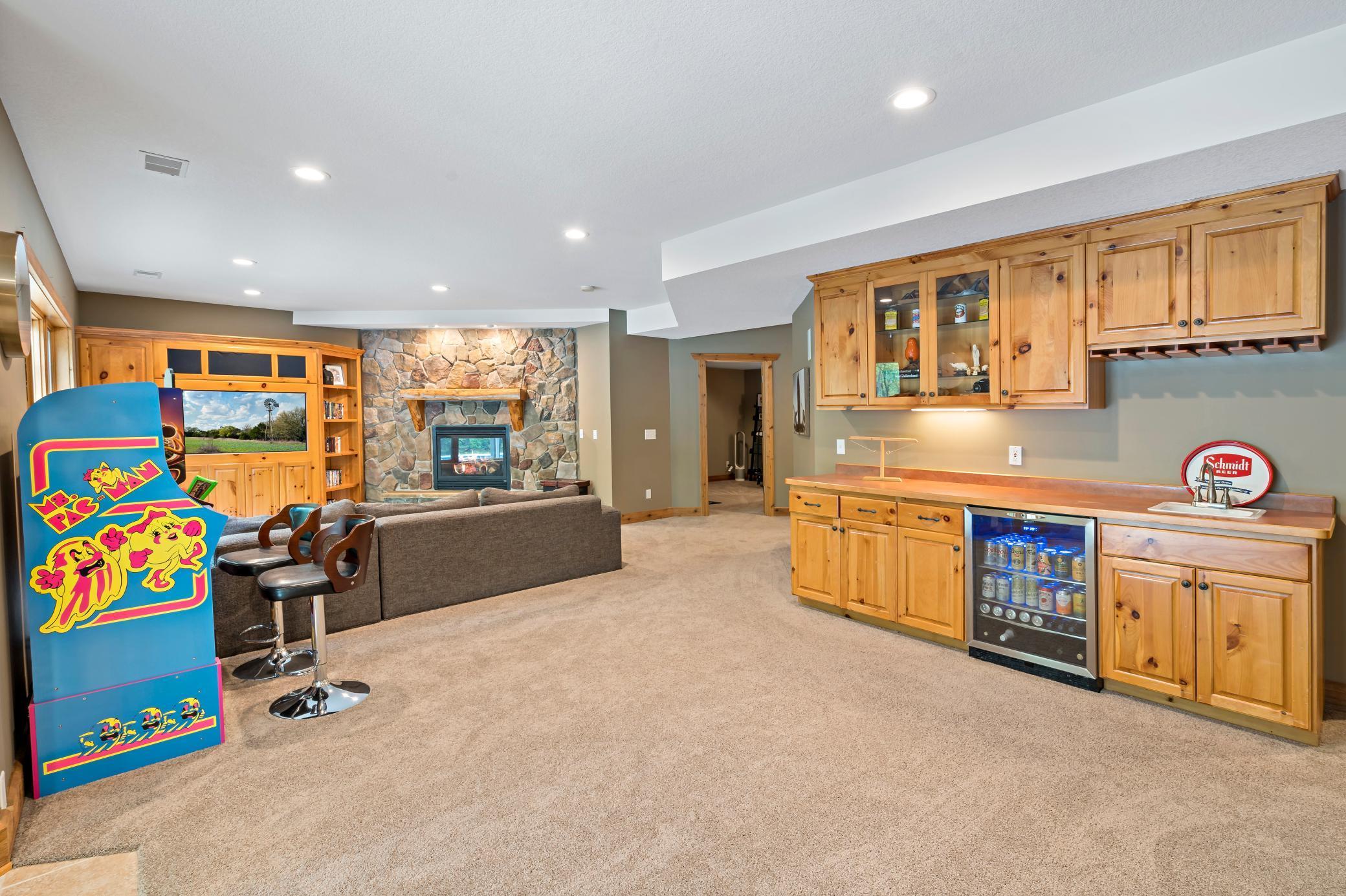 975 Weston Ridge Parkway Chaska, MN 55318 - Photo 32 of 43