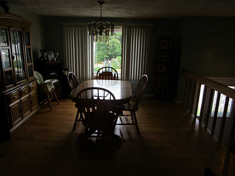 185 Budlong Road Cranston, RI 02920 - Photo 9 of 15 Dining Room.