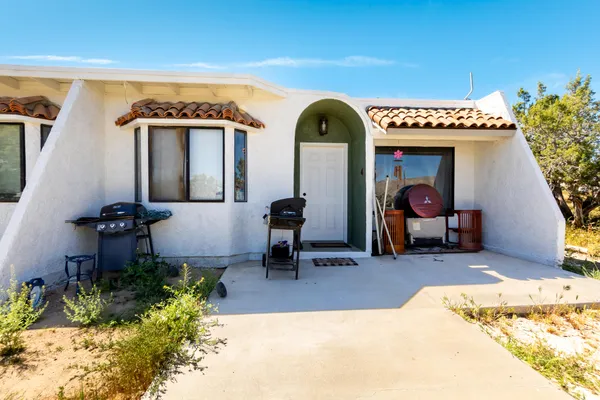 $720,000 | 7772 Jemez Trail, Yucca Valley, CA 92284
