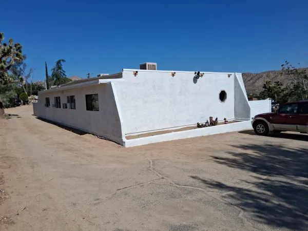 $720,000 | 7772 Jemez Trail, Yucca Valley, CA 92284