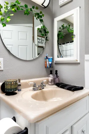 $720,000 | 7772 Jemez Trail, Yucca Valley, CA 92284