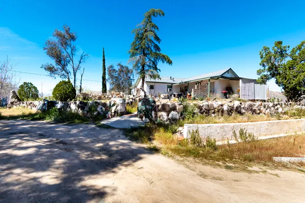 $720,000 | 7772 Jemez Trail, Yucca Valley, CA 92284