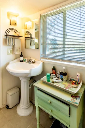 $720,000 | 7772 Jemez Trail, Yucca Valley, CA 92284