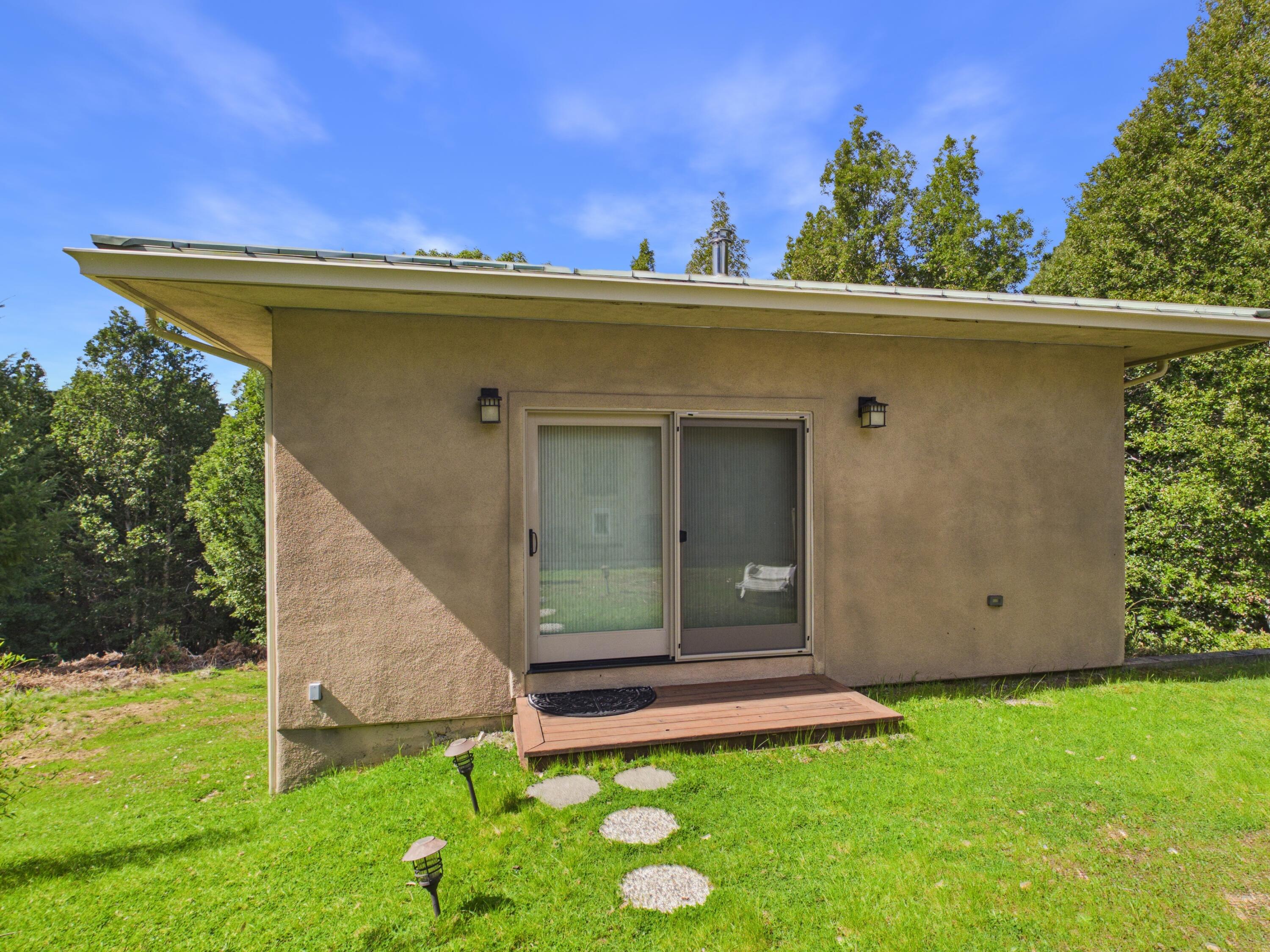 5500 Goodman Ranch Road Garberville, CA 95542 - Photo 43 of 153