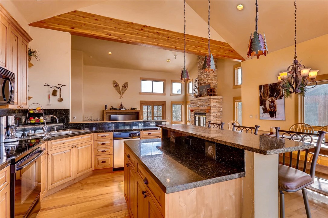 531 Ryan Gulch Road Silverthorne, CO 80498 - Photo 8 of 25 Gallery Image 8