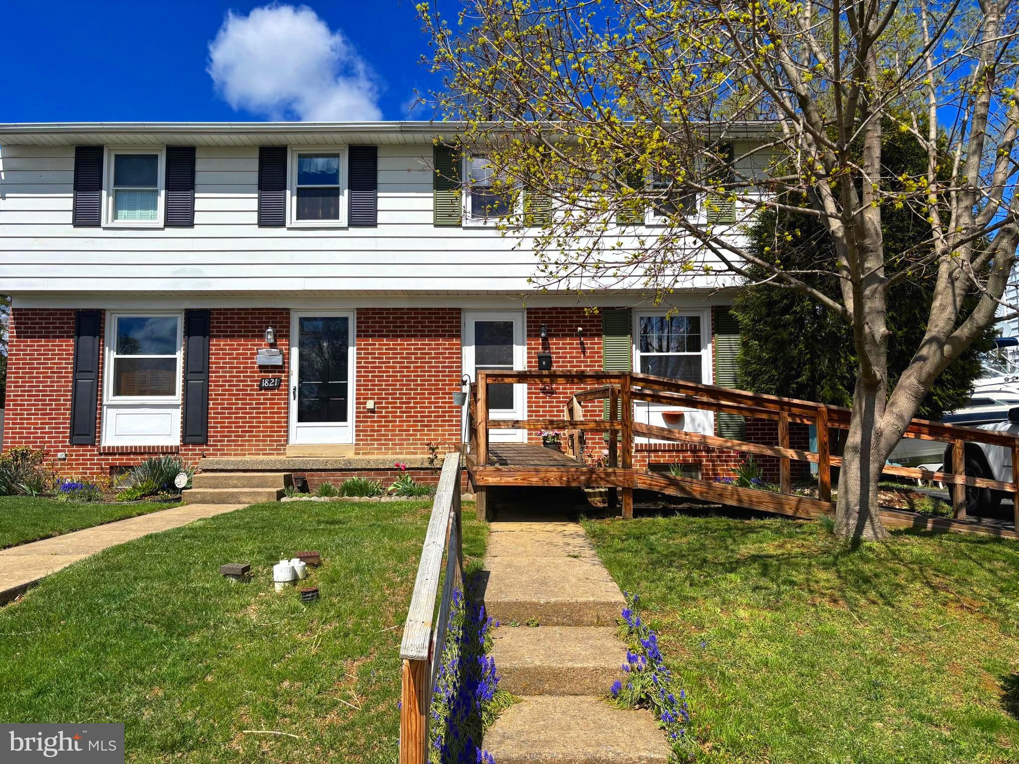 1819 Hemlock Road Lancaster, PA 17603 - Photo 1 of 53 Gallery Image 1