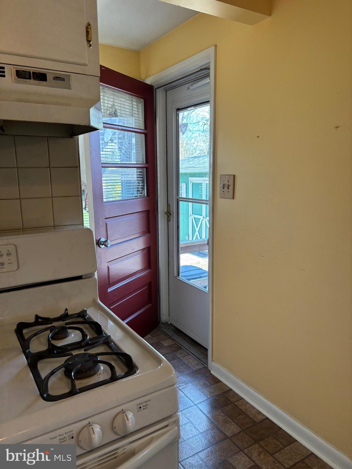 1819 Hemlock Road Lancaster, PA 17603 - Photo 12 of 53 Gallery Image 12