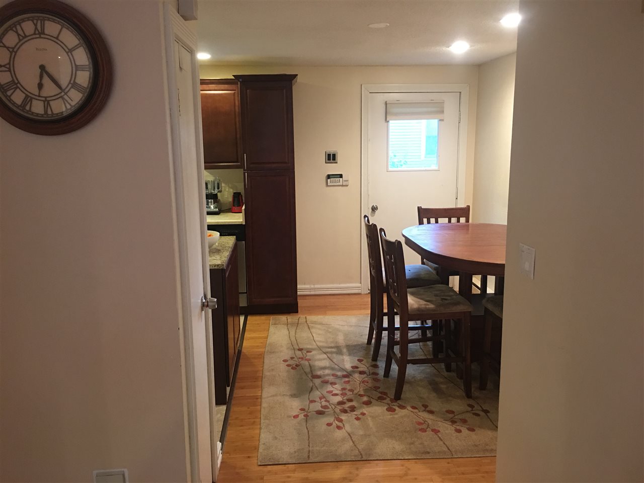 204 Calef Road Manchester, NH 03103 - Photo 13 of 40