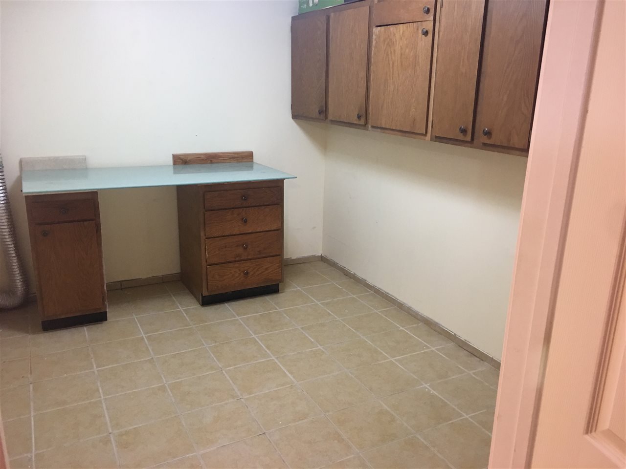 204 Calef Road Manchester, NH 03103 - Photo 37 of 40