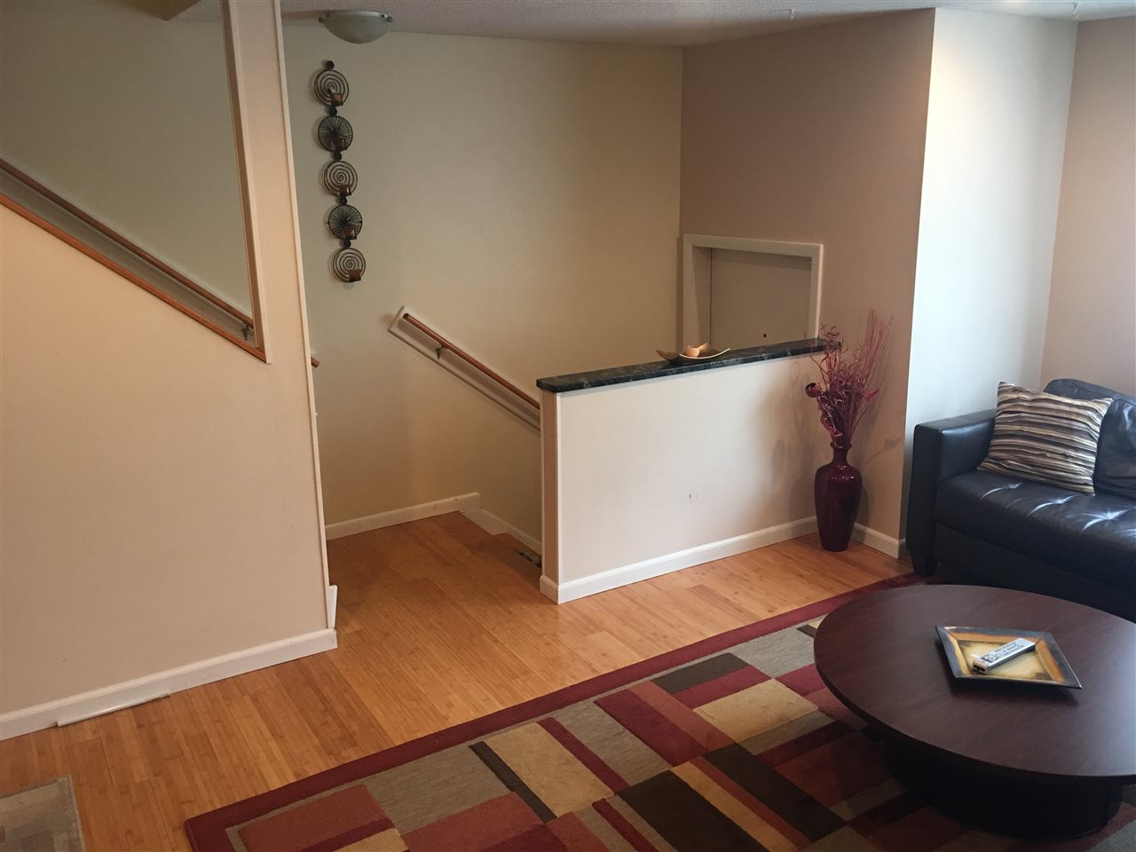204 Calef Road Manchester, NH 03103 - Photo 8 of 40