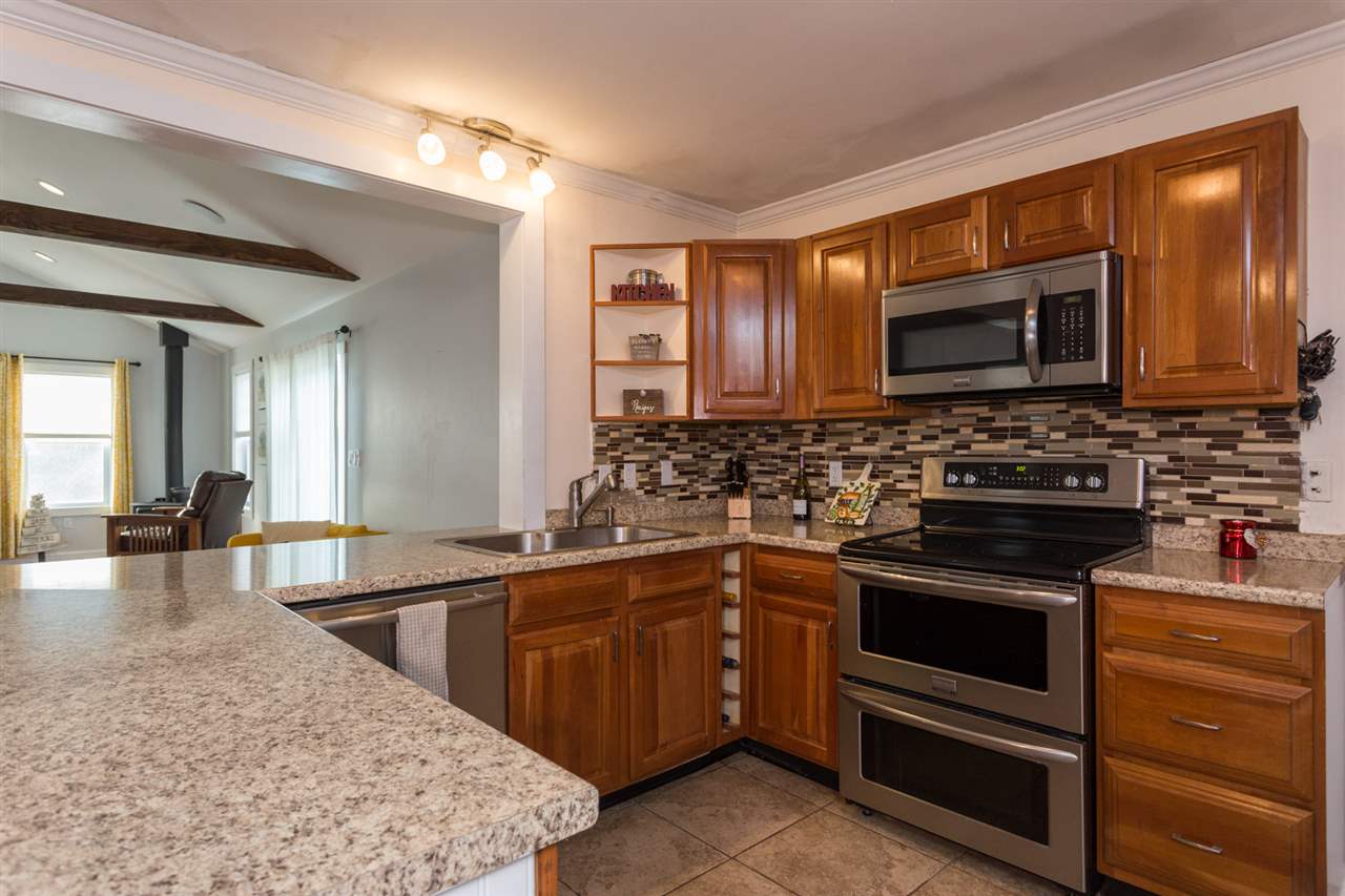347 Meadow Road Portsmouth, NH 03801 - Photo 9 of 26 Gallery Image 9