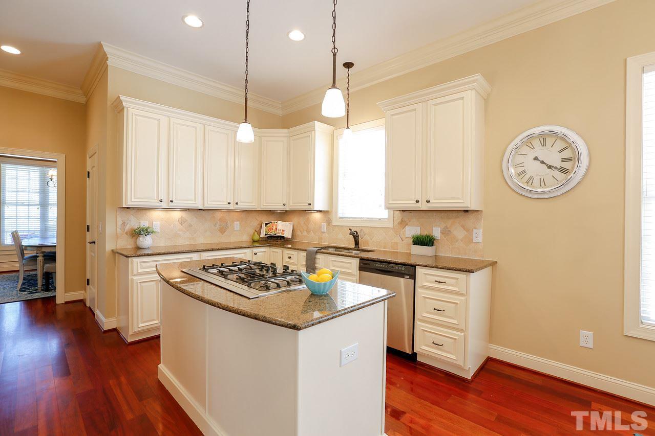 8102 Dreamy Way Raleigh, NC 27613 - Photo 5 of 30