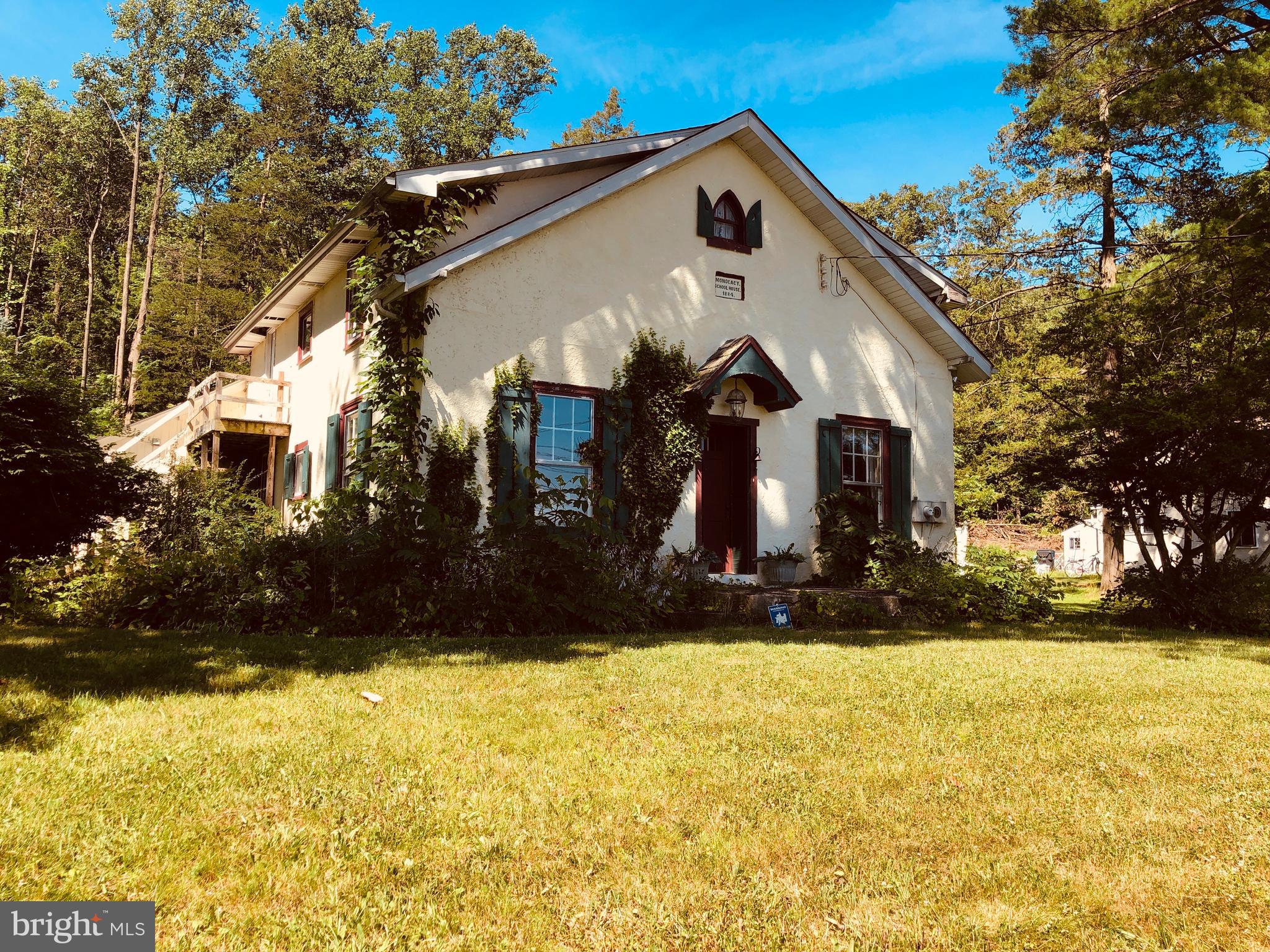 295 Hopewell Road Elverson, PA 19520 - Photo 1 of 28