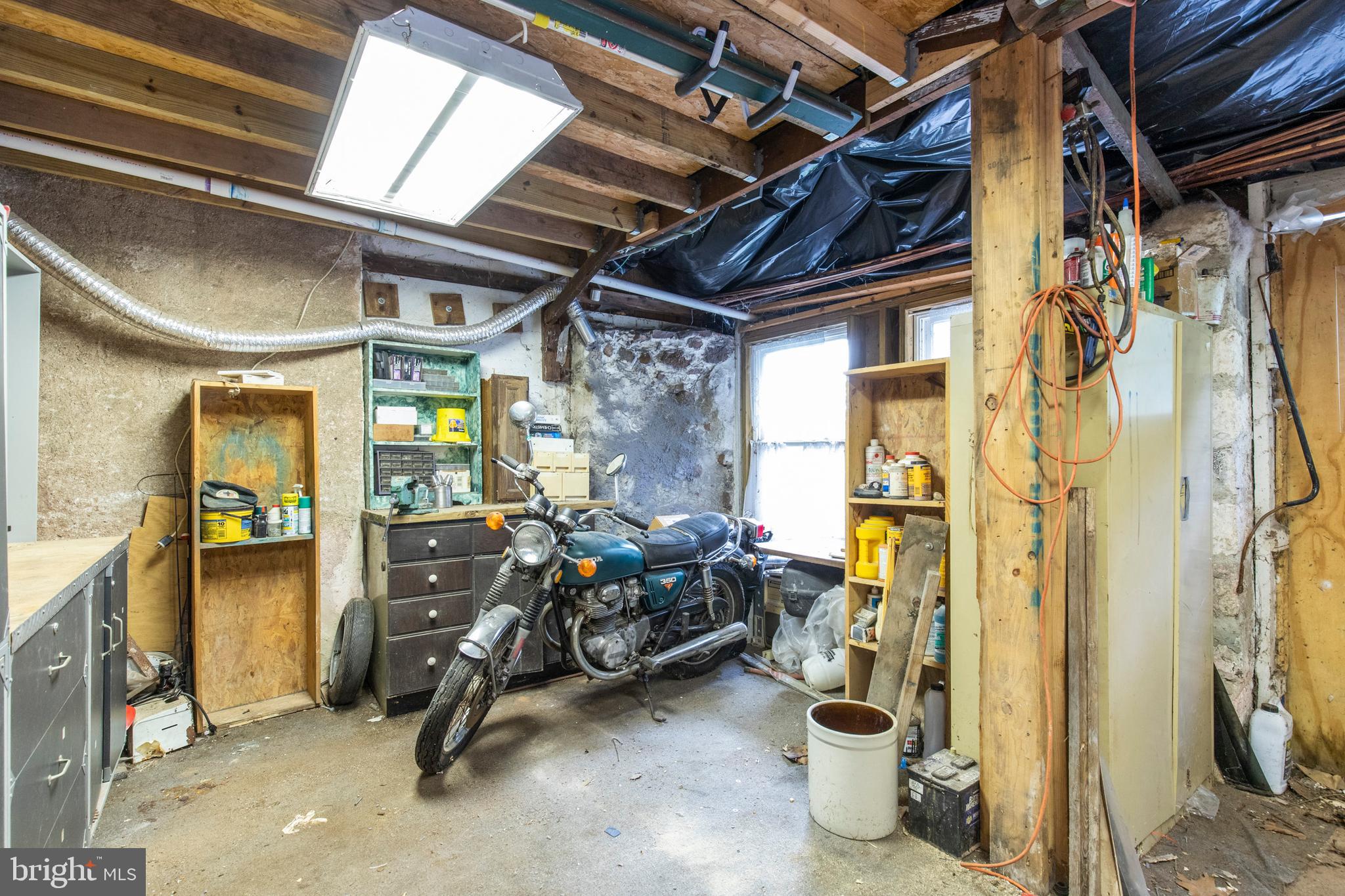 295 Hopewell Road Elverson, PA 19520 - Photo 28 of 28 Garage