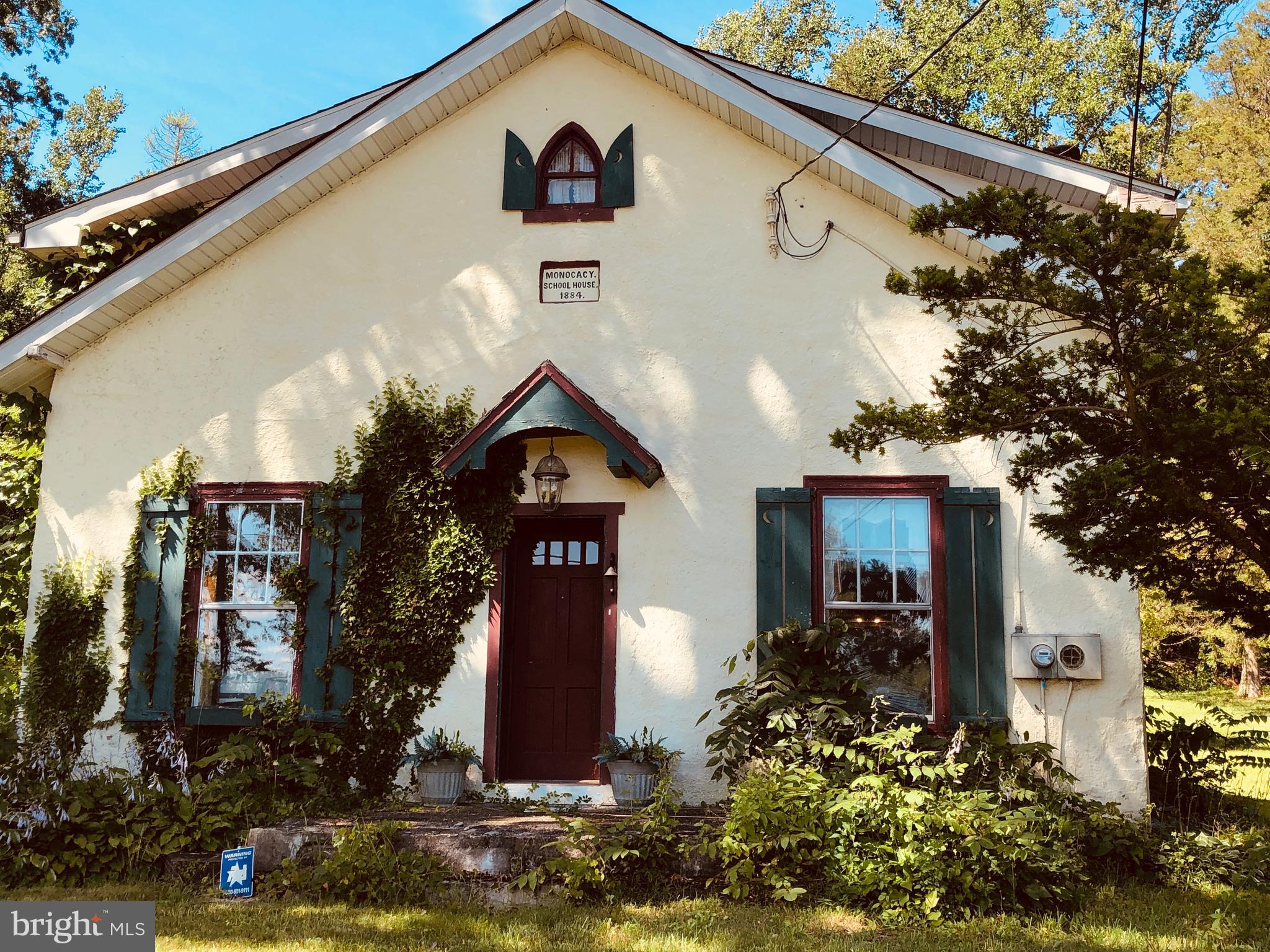 295 Hopewell Road Elverson, PA 19520 - Photo 4 of 28