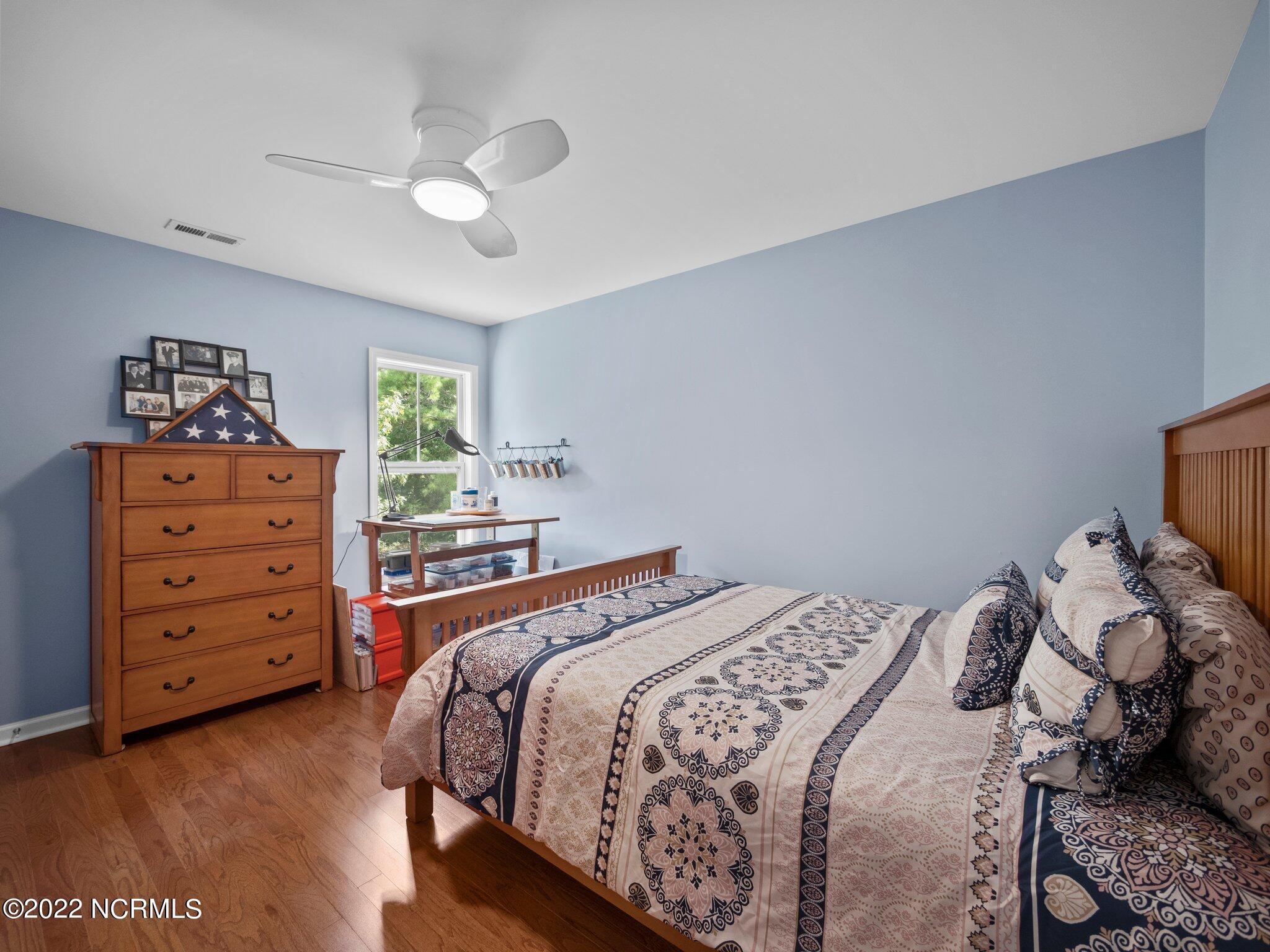137 Roughleaf Trail Hampstead, NC 28443 - Photo 24 of 40 Guest Bedroom 2