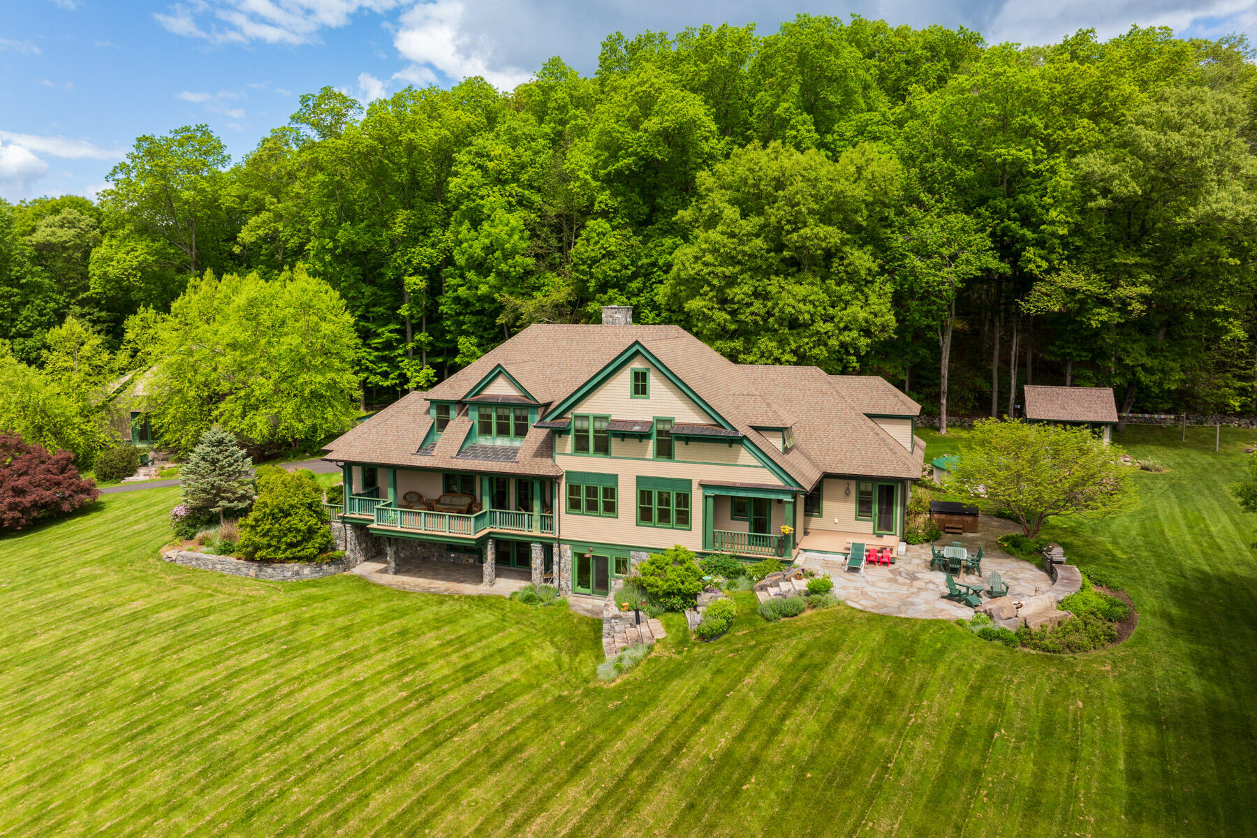16 Brixham Road Eliot, ME 03903 - Photo 20 of 139 LaBrie-Media-Photos-17