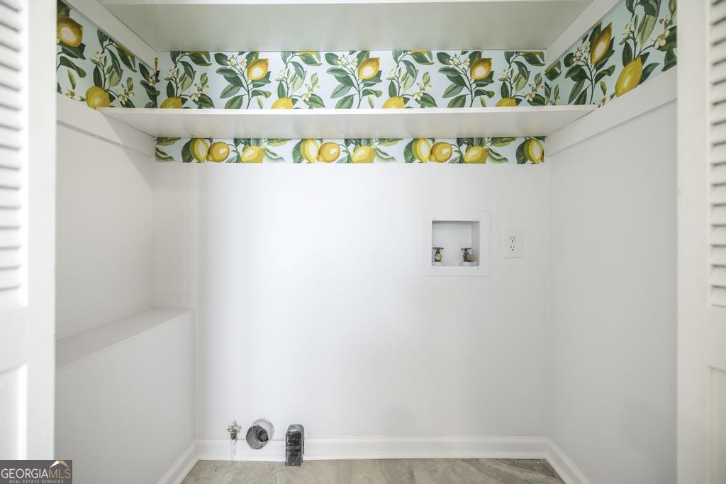 433 Pinecrest Road Macon, GA 31204 - Photo 27 of 38 a close up of a wooden floor