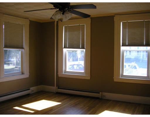 159 Mammoth Road Lowell, MA 01854 - Photo 4 of 8 Gallery Image 4