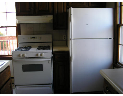 159 Mammoth Road Lowell, MA 01854 - Photo 7 of 8 Gallery Image 7