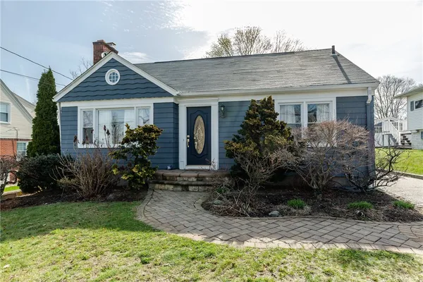 $449,900 | 26 Dover Avenue, East Providence, RI 02914