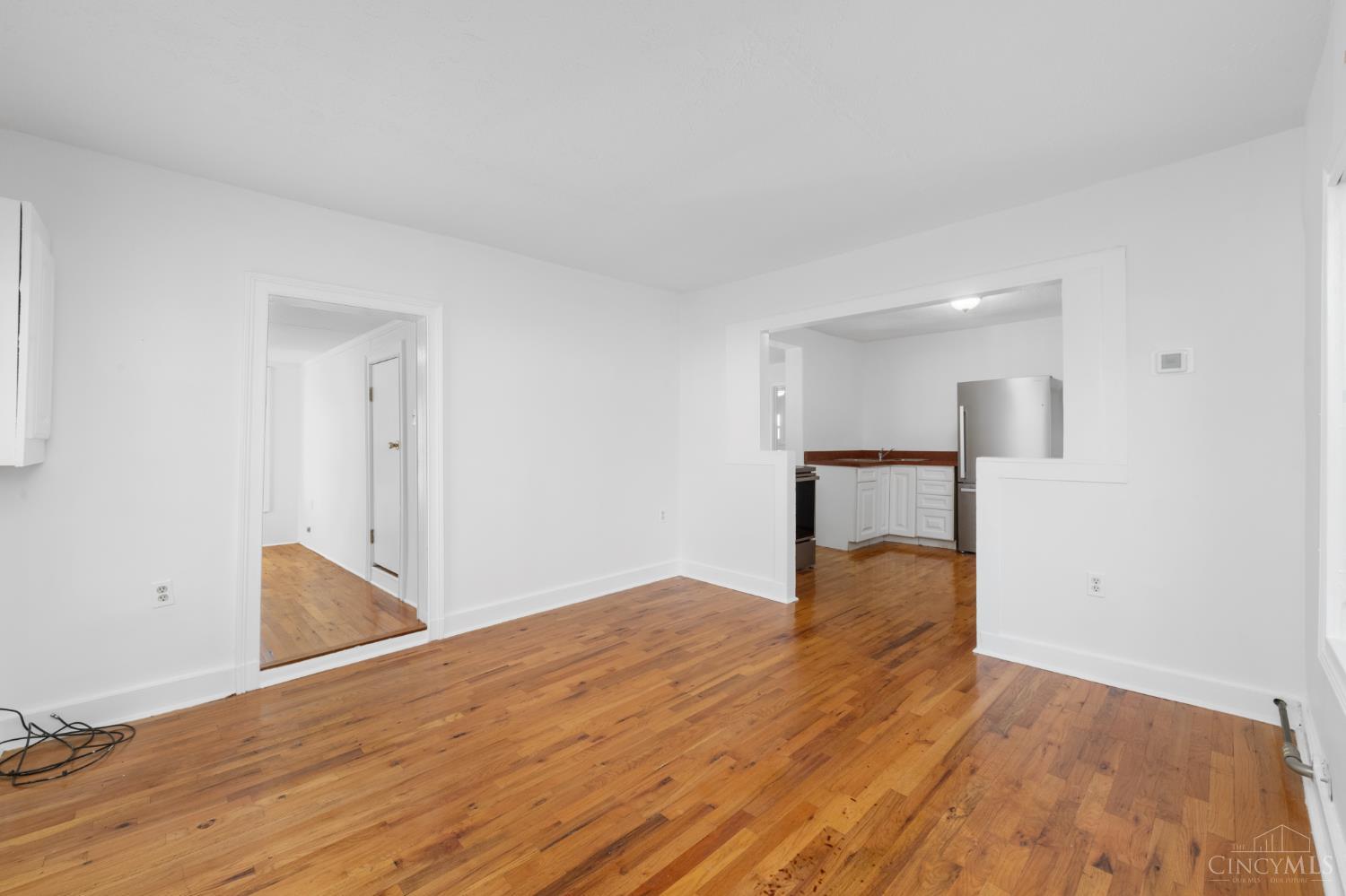 8811 Pine Road Cincinnati, OH 45242 - Photo 3 of 20 Gallery Image 3