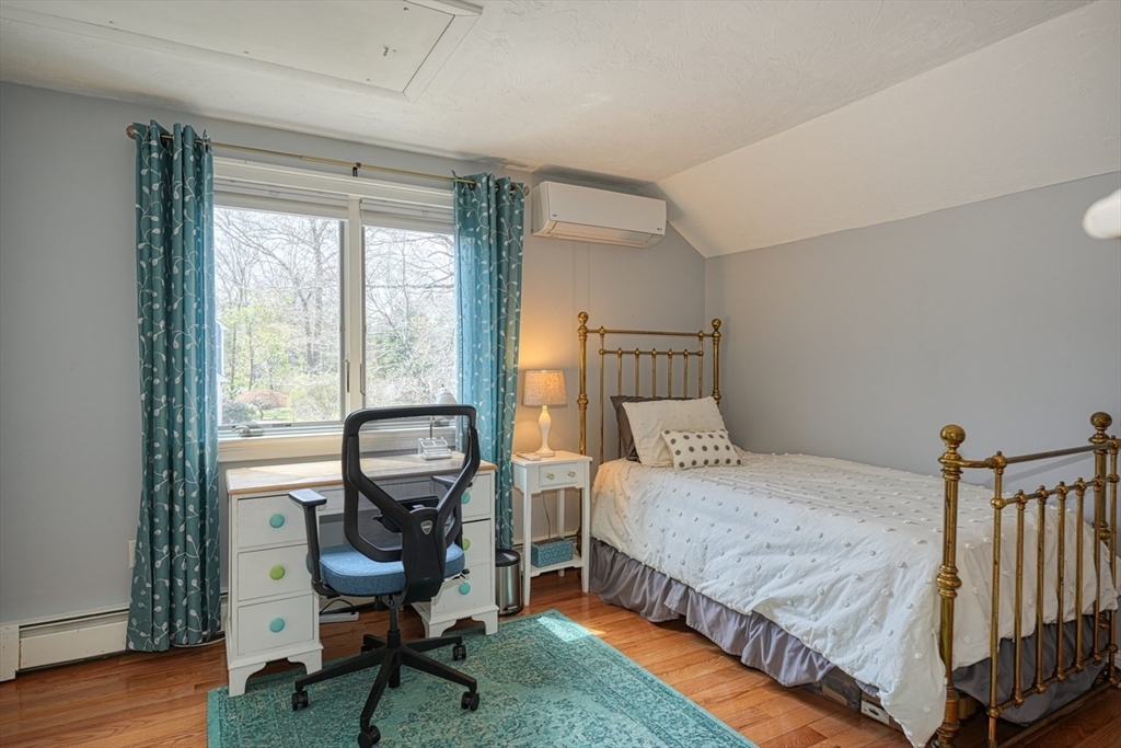 166 Willow Gate Rise Holliston, MA 01746 - Photo 18 of 42 Gallery Image 18