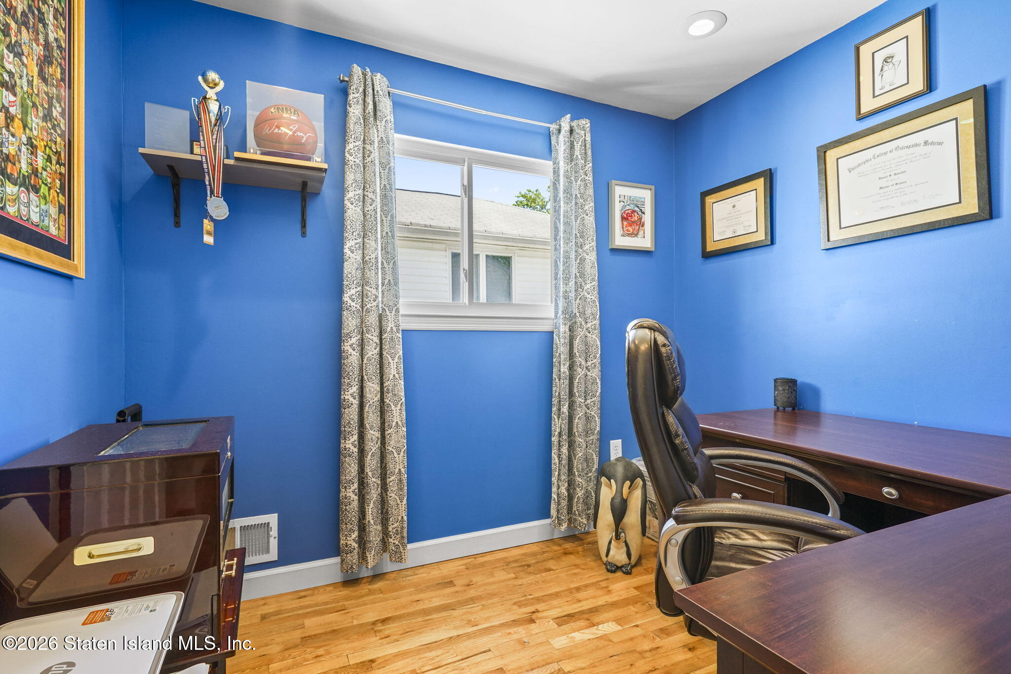 33 Middle Loop Road Staten Island, NY 10308 - Photo 18 of 24 20-web-or-mls-DSC03395