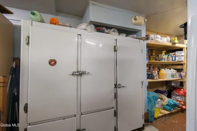 $325,000 | 872 Albany Street, Schenectady, NY 12307