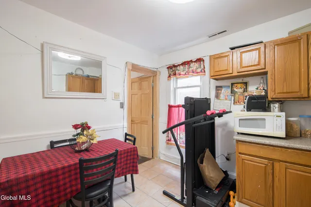 $325,000 | 872 Albany Street, Schenectady, NY 12307