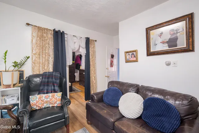 $325,000 | 872 Albany Street, Schenectady, NY 12307