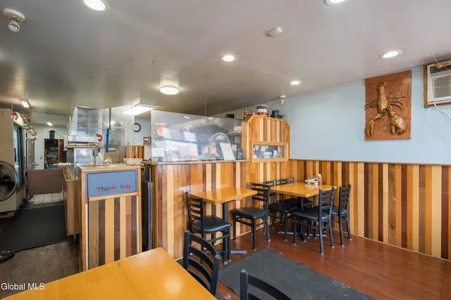 $325,000 | 872 Albany Street, Schenectady, NY 12307