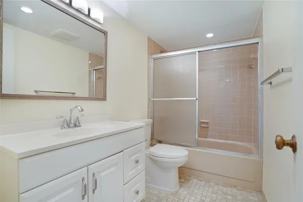 $255,000 | 111 Southeast 3rd Avenue, Unit 306, Dania Beach, FL 33004