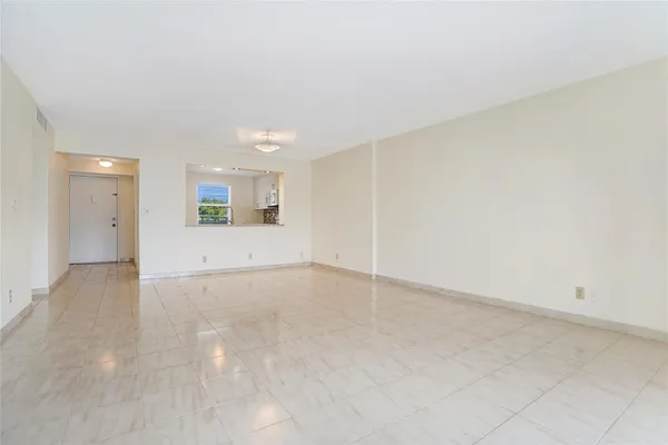 $255,000 | 111 Southeast 3rd Avenue, Unit 306, Dania Beach, FL 33004