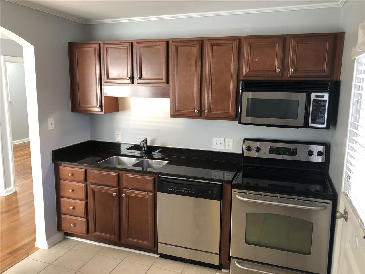 2327 Bernard Street, Unit 2327 Raleigh, NC 27608 - Photo 13 of 21 Photo 14