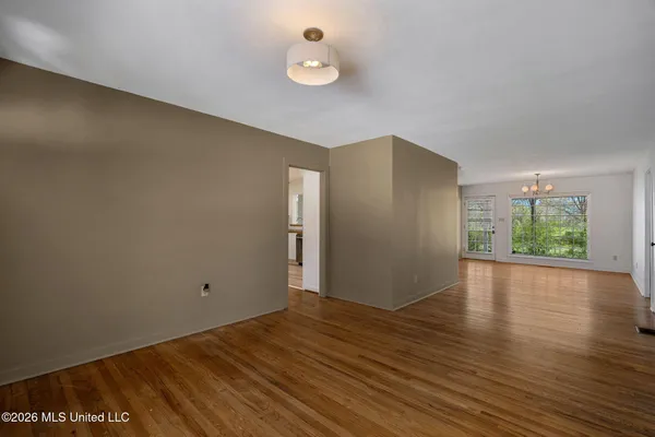 $229,000 | 1005 South Jackson Street, Brookhaven, MS 39601