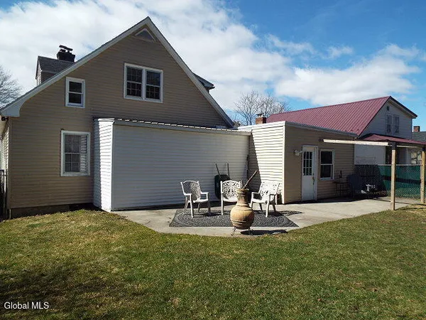 $209,000 | 47 Mcclellan Avenue, Amsterdam, NY 12010