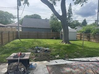 716 Indiana Street Racine, WI 53405 - Photo 2 of 34 IMG_6237