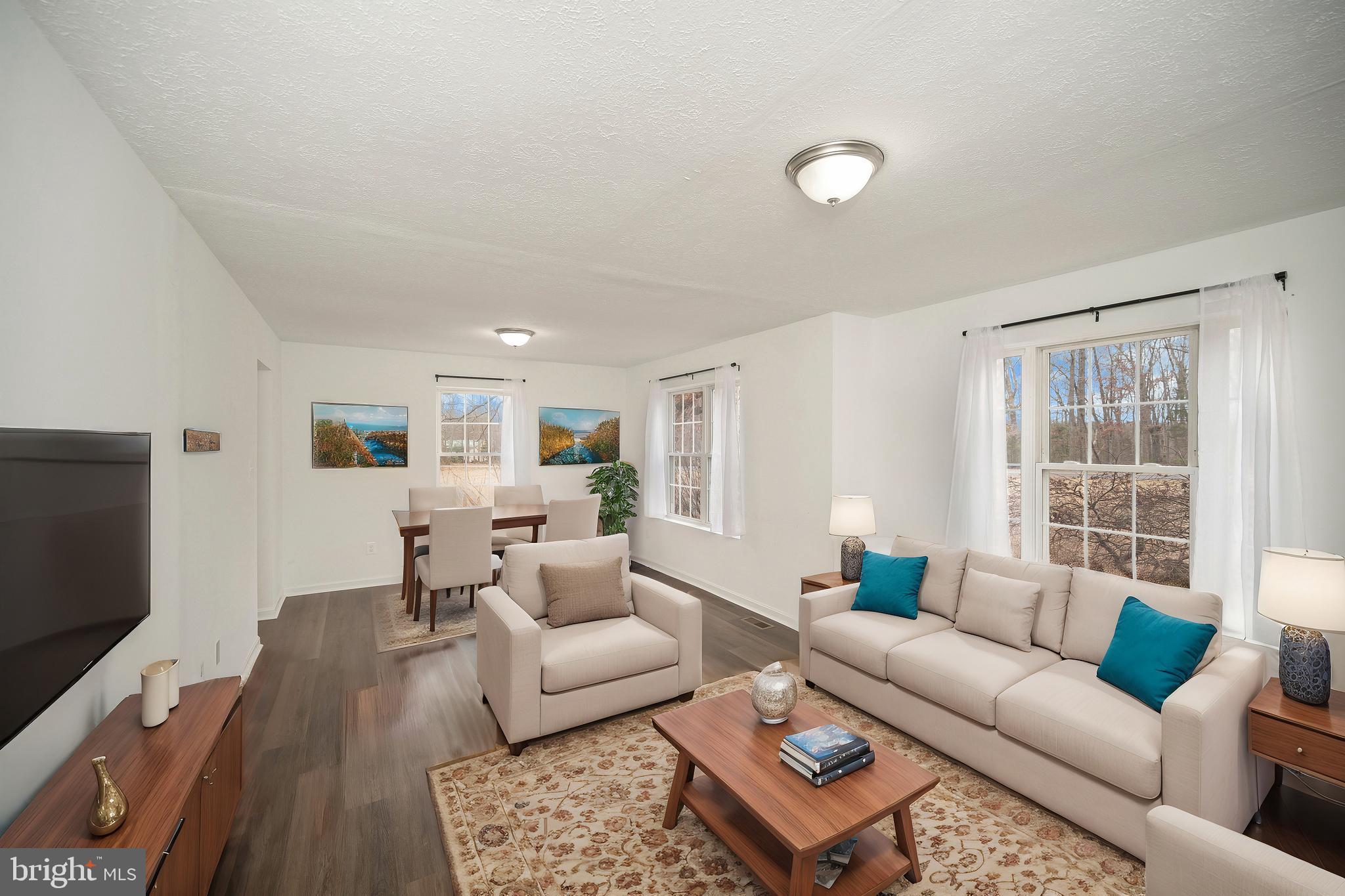 8099 Burr Hill Road Rhoadesville, VA 22542 - Photo 2 of 87 Family Room