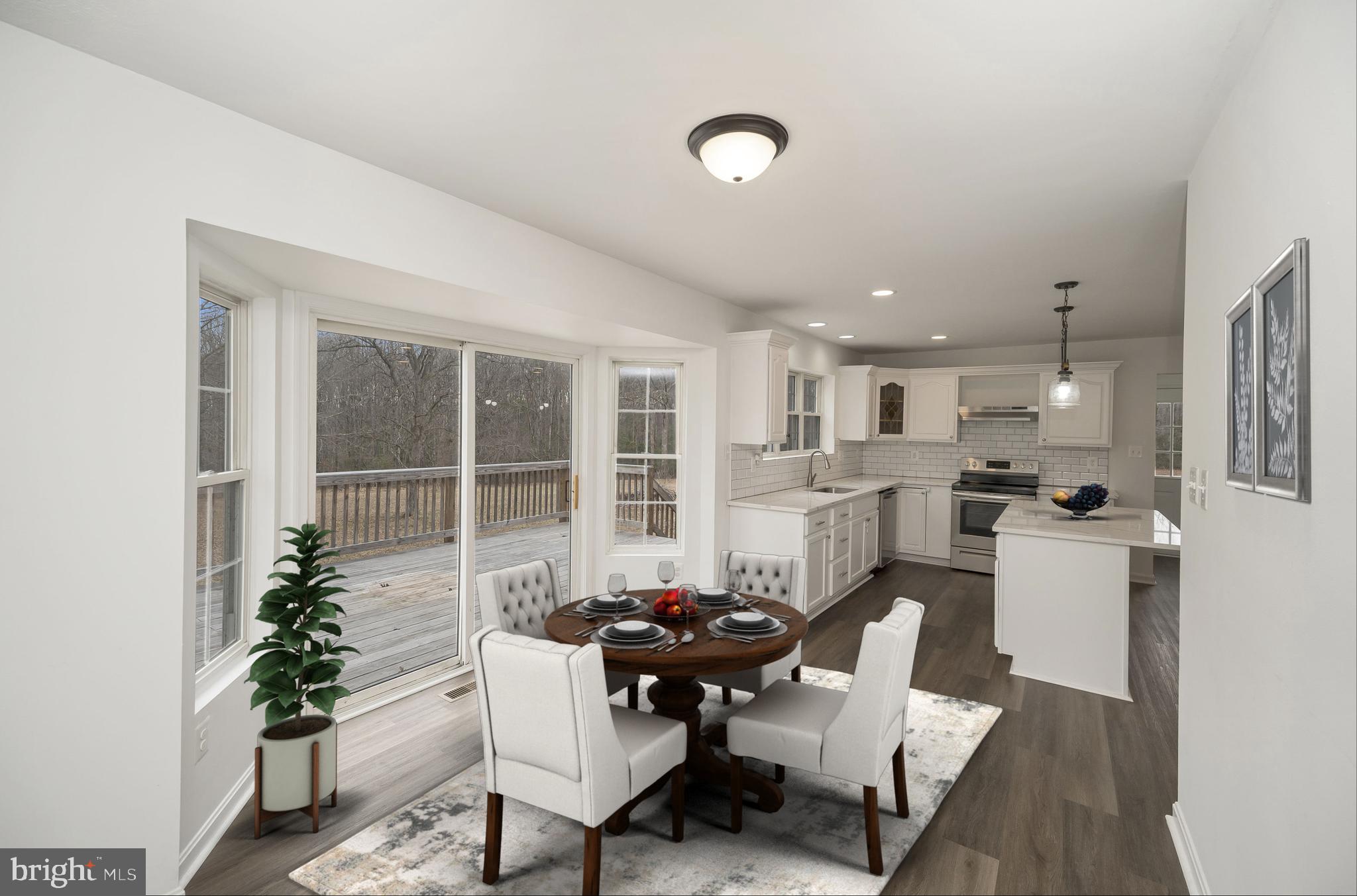 8099 Burr Hill Road Rhoadesville, VA 22542 - Photo 3 of 87 Breakfast area
