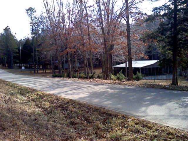 4 Cuba Landing Road Waverly, TN 37185 - Photo 2 of 4 View of neighbor across the road from these 2 lots.