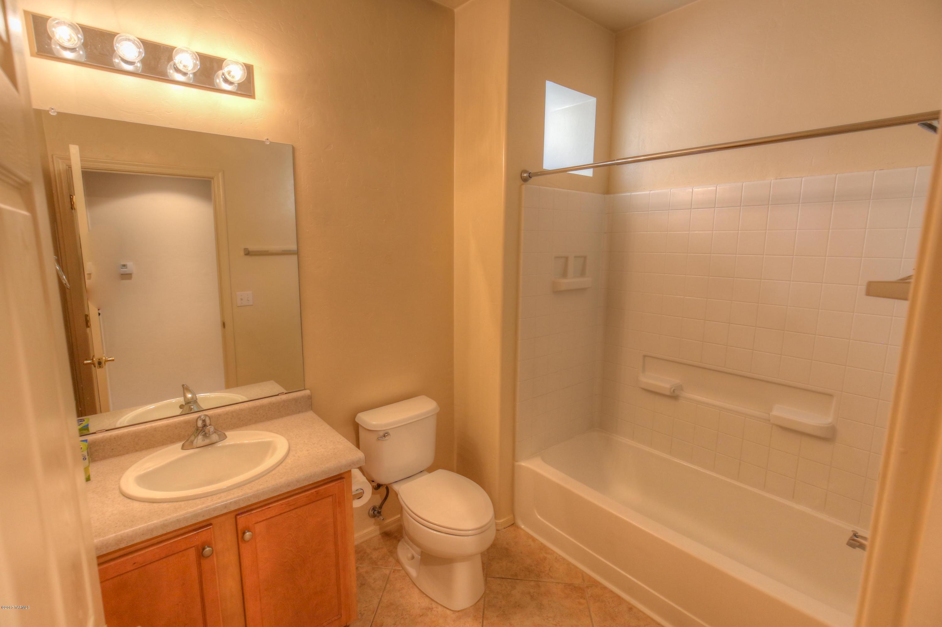 10457 East Rita Ranch Crossing Circle Tucson, AZ 85747 - Photo 19 of 34