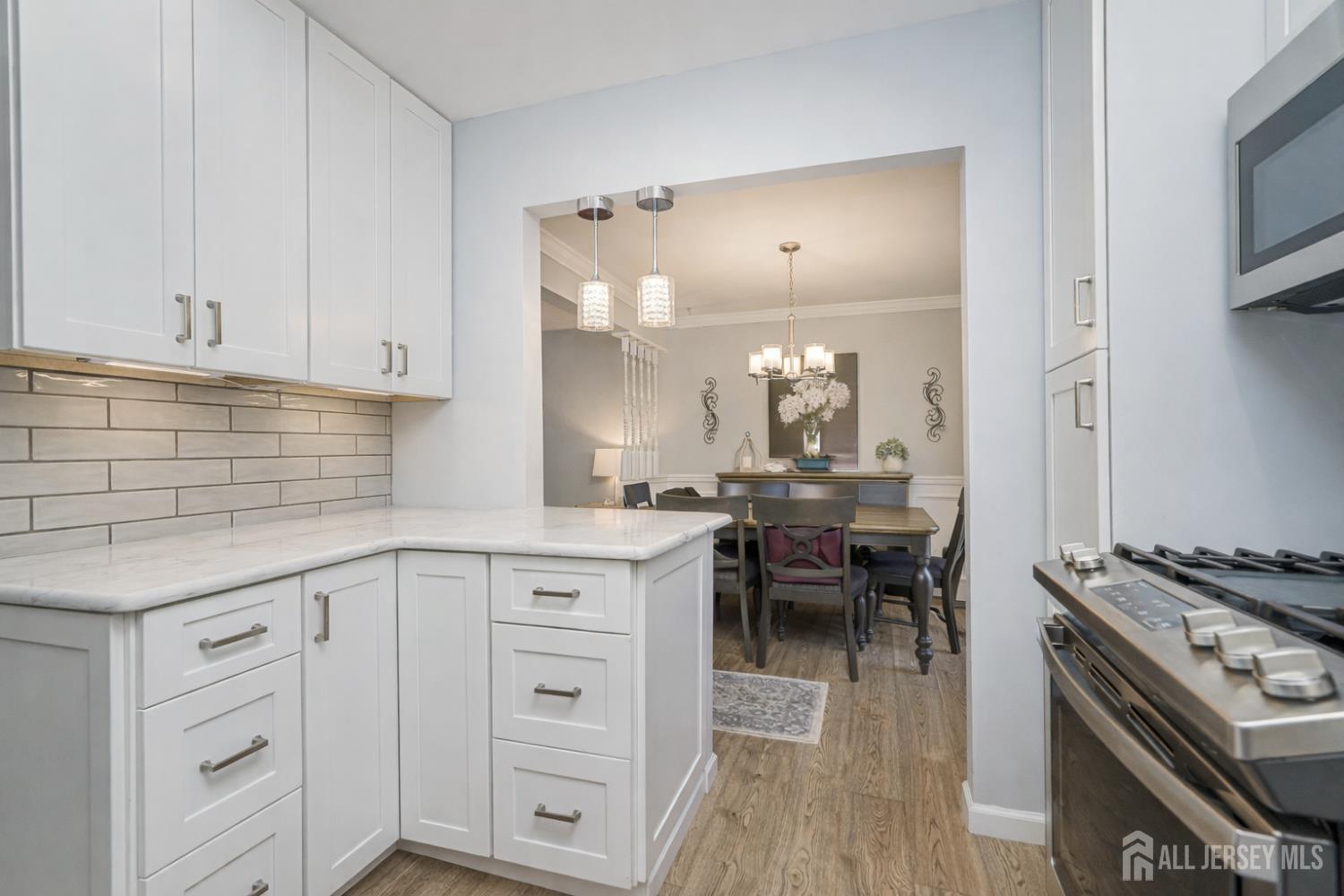 22 Meyer Road Edison, NJ 08817 - Photo 19 of 39