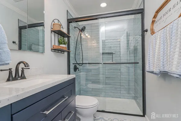 $670,000 | 22 Meyer Road, Edison, NJ 08817