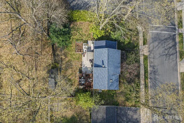 $670,000 | 22 Meyer Road, Edison, NJ 08817