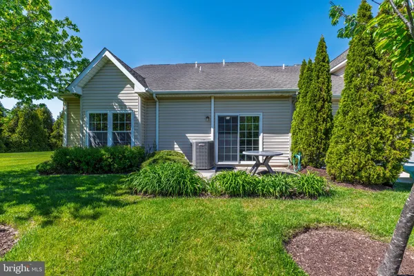 $359,900 | 467 Sweetman Drive, Bear, DE 19701
