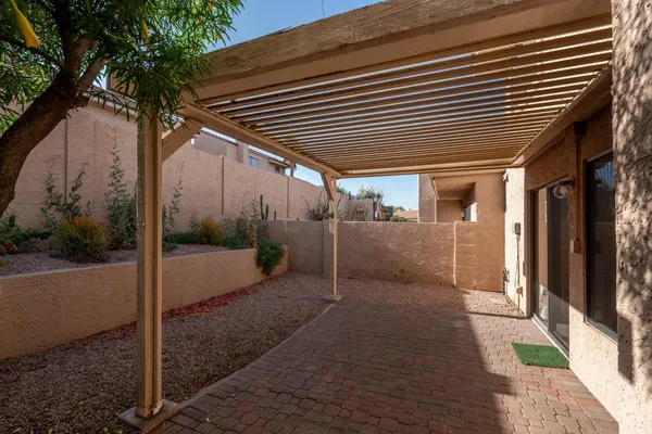 $2,250 | 1656 North Sierra Vista Drive, Tempe, AZ 85288