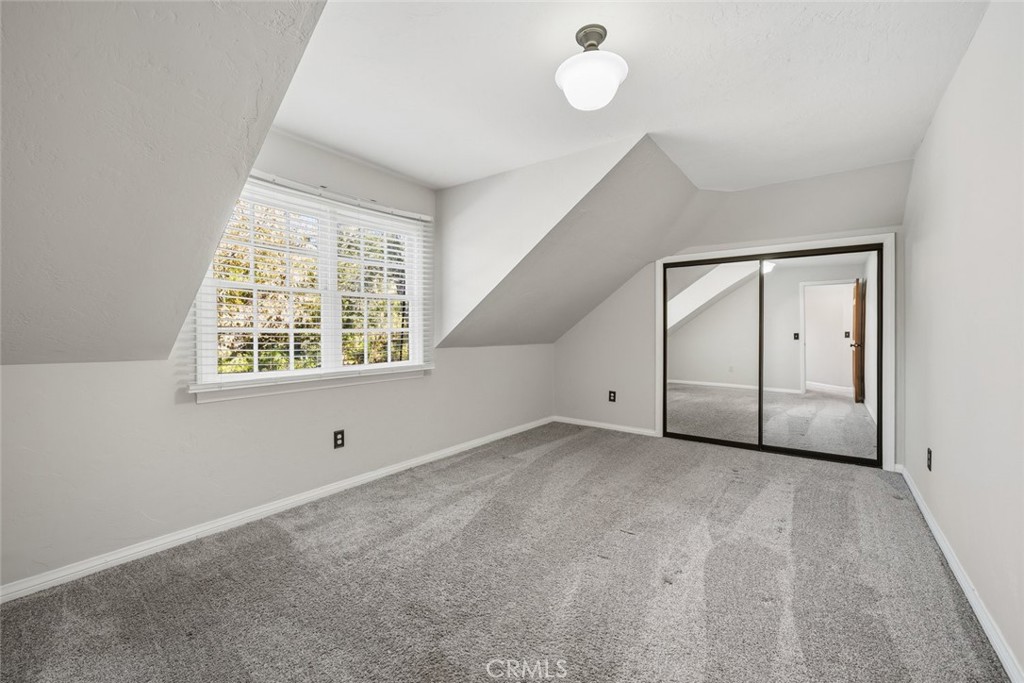 12250 San Antonio Road Atascadero, CA 93422 - Photo 40 of 46 an empty room with windows