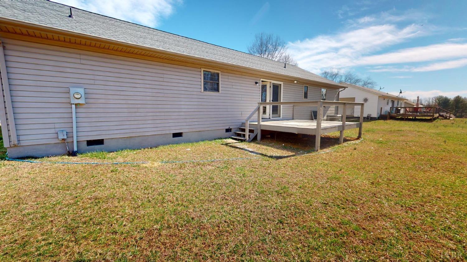 3328 Rocksprings Road Ringgold, VA 24586 - Photo 33 of 39 a front view of house with yard